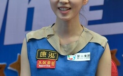 大号注射器放屁眼里灌注牛奶